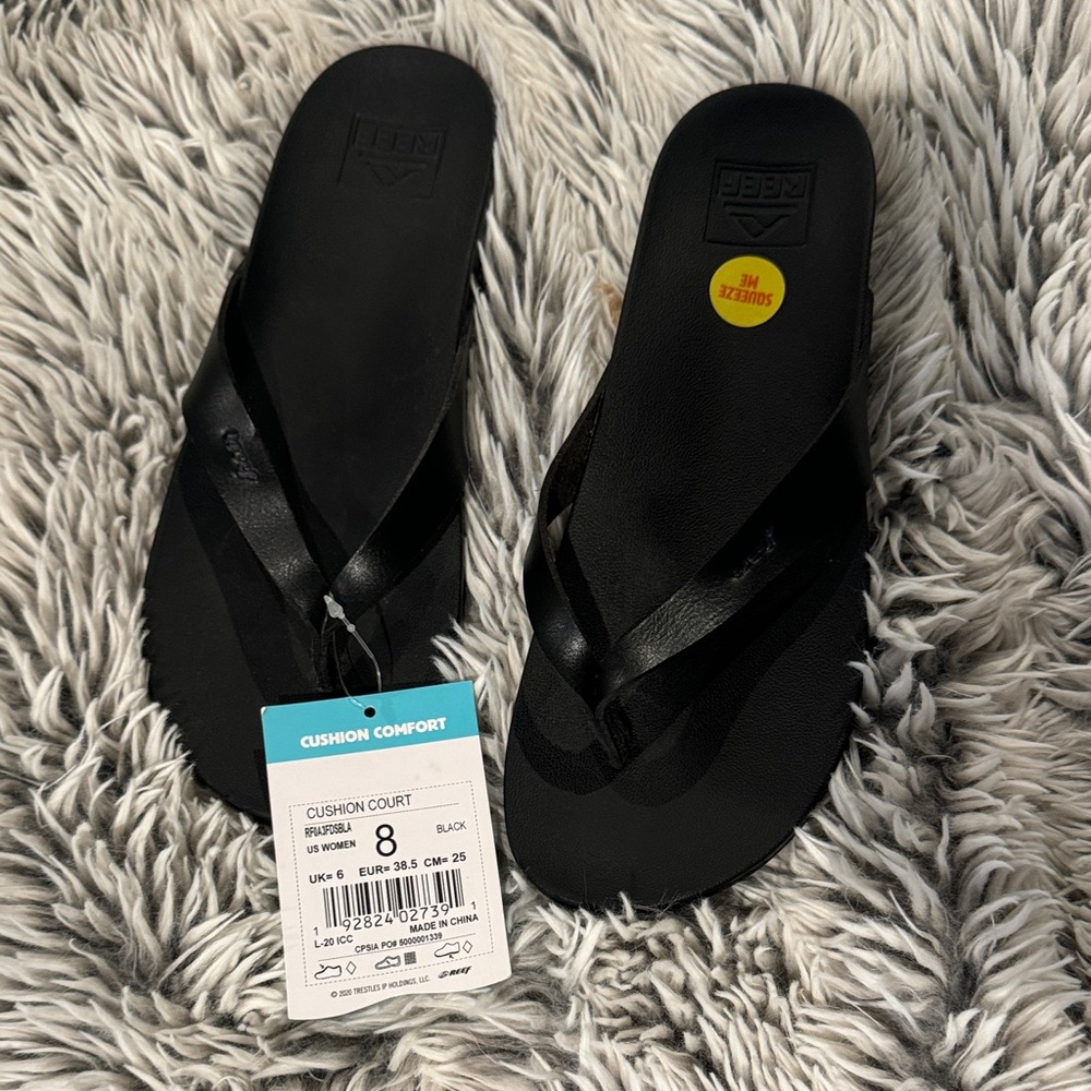 Reef Cushion Court Black Sandals